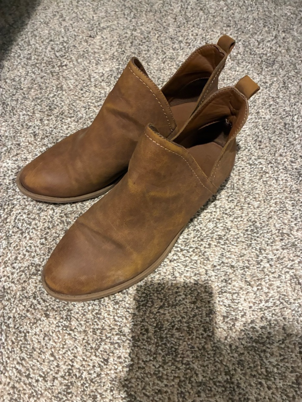 Universal Thread Women's Tan Leather Slip-On Ankle Booties